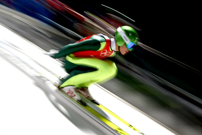 Illustration for article titled Olympic Ski Jumping Makes For Some Cool And Trippy Photos